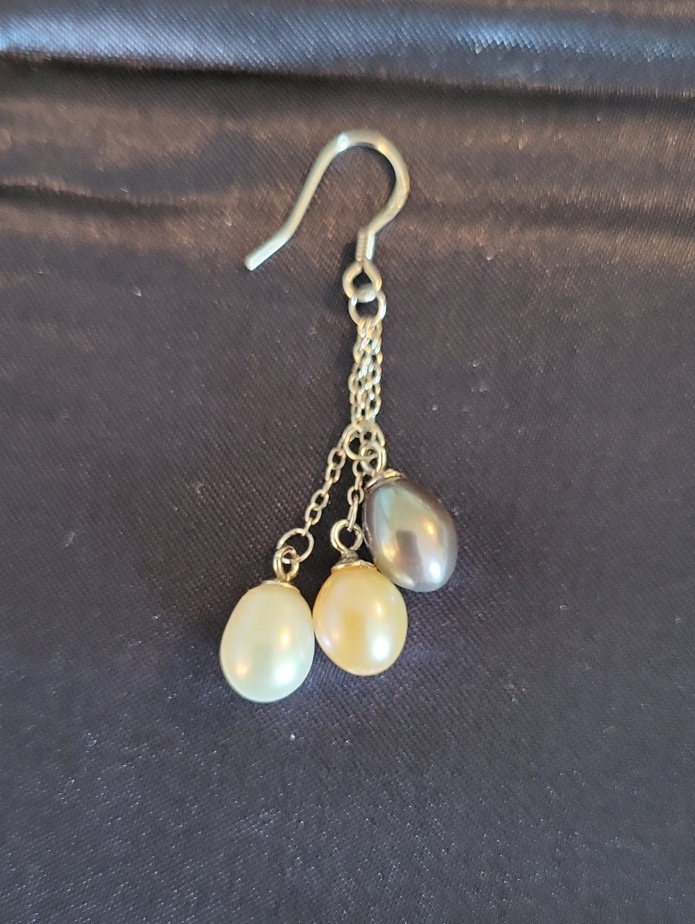 Stauer White, Black & Peach Pearl and Silver-Tone Braided Necklace Set - Picture 5 of 6